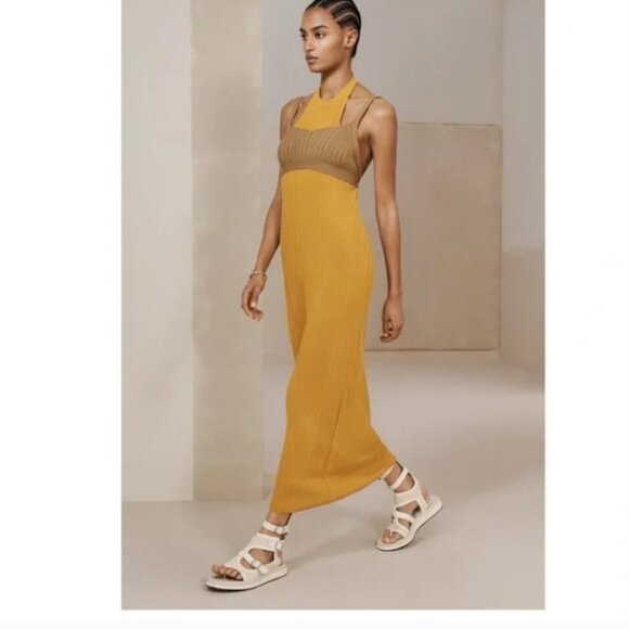 ZARA SRPLS HALTER NECK DRESS NWT SIZE XS - Picture 1 of 8